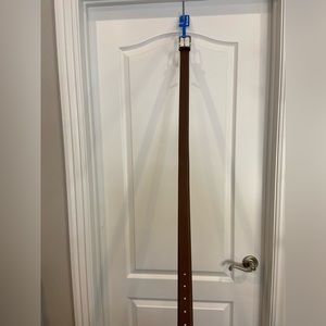 Men’s Columbia brown belt size 34-36